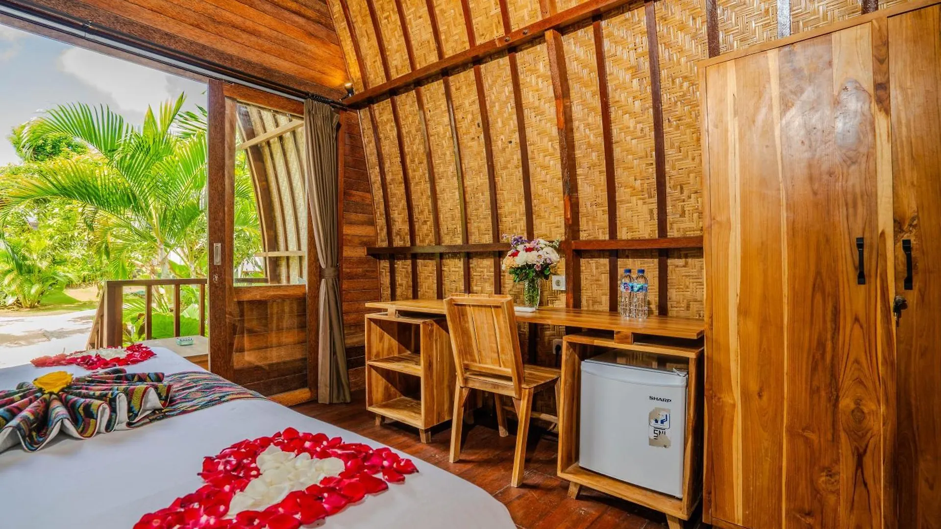 ***  Lumbung Bukit Resort Uluwatu Indonézia