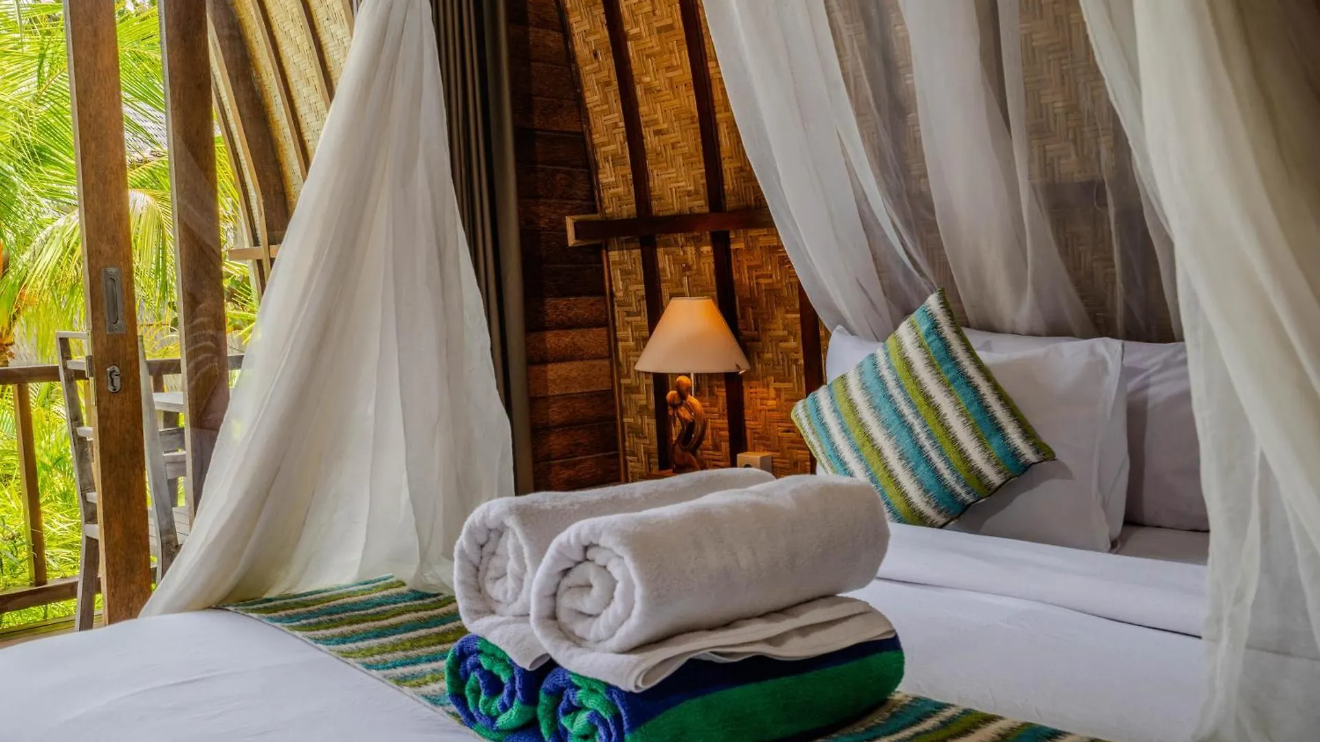 Lumbung Bukit Resort Uluwatu 3*,  Indonézia